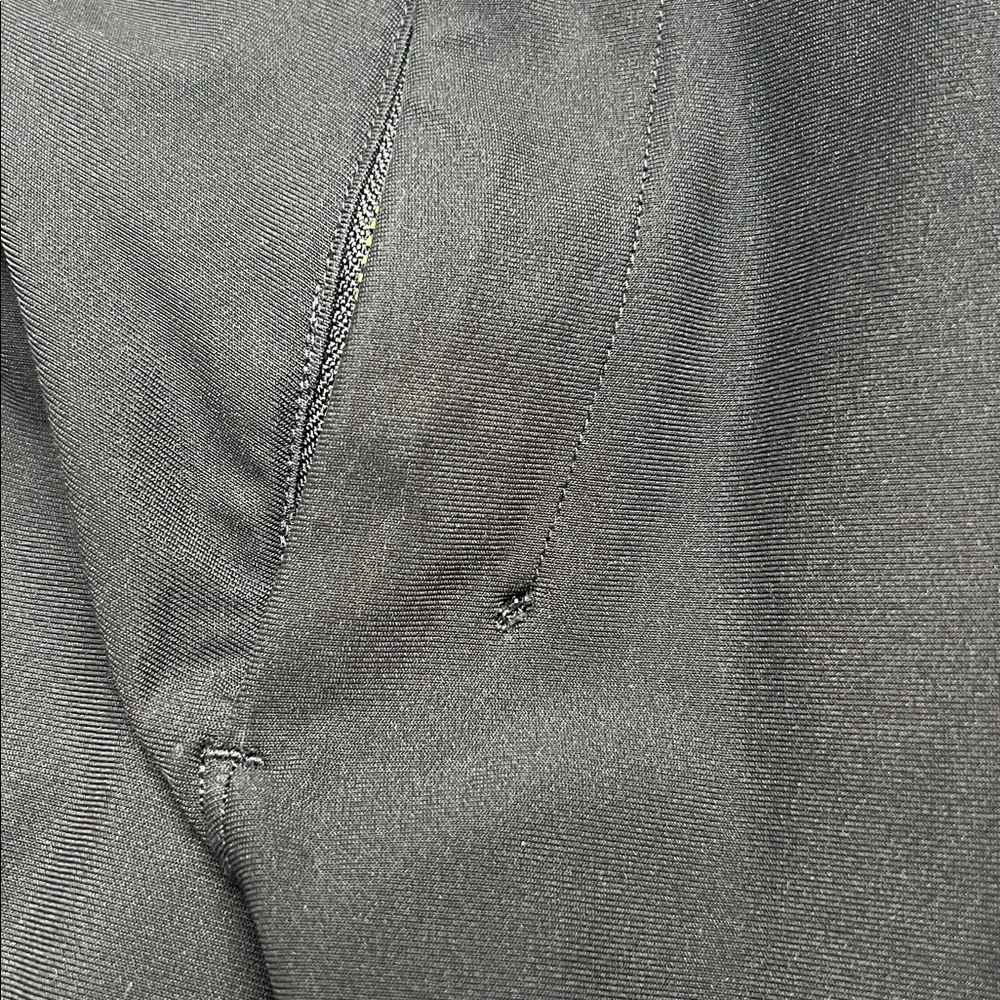 Men's Lululemon Commission Pant Classic Black Flawed 31x30 - Picture 9 of 9